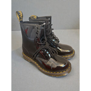 Dr Martens‎ 11821 Black Patent Leather Combat Grunge Boots Women’s Size 6 NWOB B